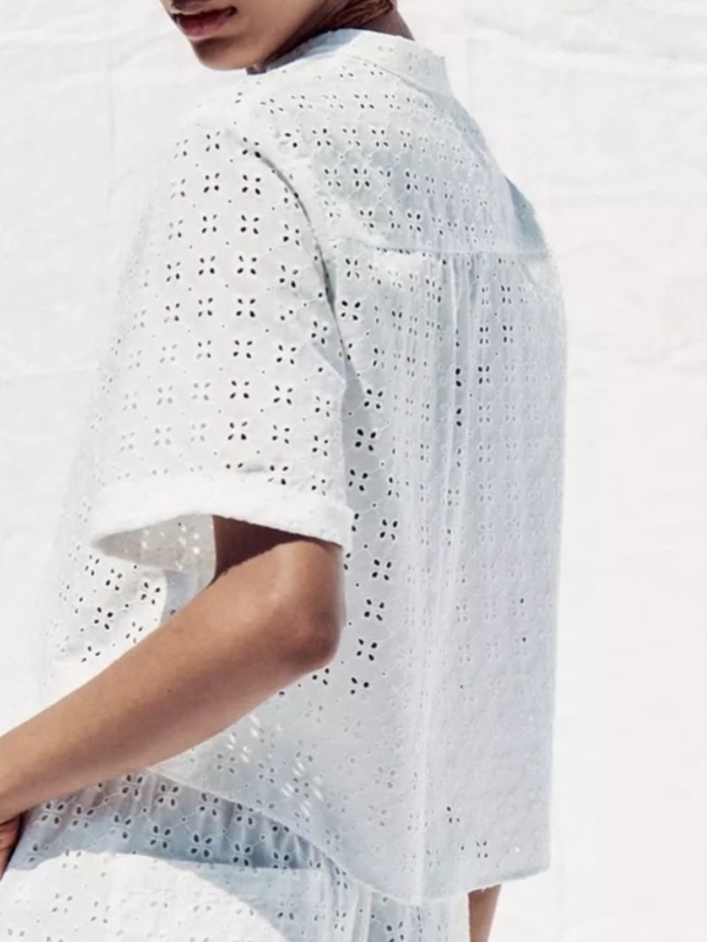 NWT Zara Short Sleeve White Eyelet Embroidered Button Down Shirt Size M - Picture 11 of 12